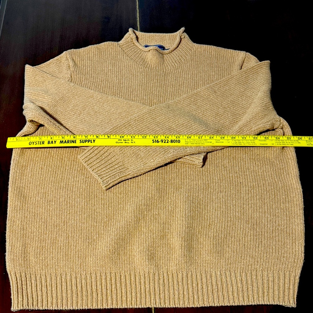 55% Merino Vineyard Vines Men's Mockneck Sweater in Tan Men’s XL